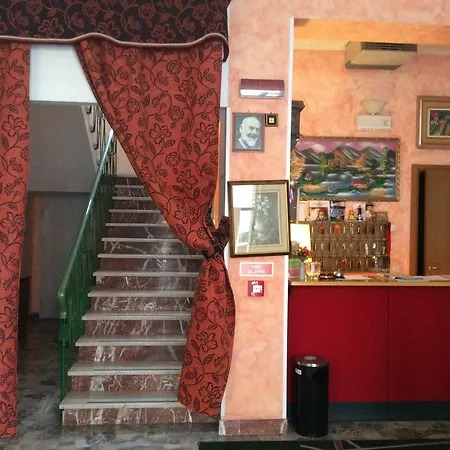 Rex Кьянчано-Терме